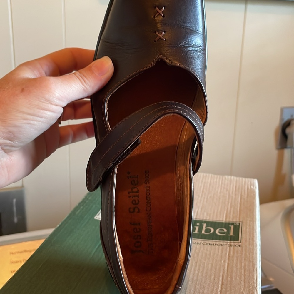 Mary Janes …Comfort shoe. Josef seibel - Picture 5 of 5